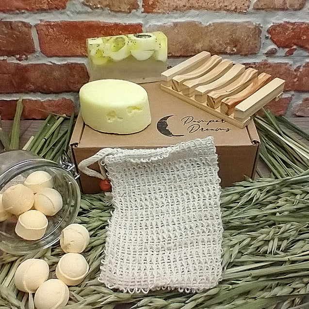 Citrus Body Pamper Gift Set With Light Wood Soap Rack