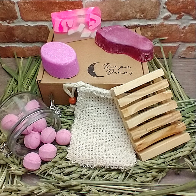 Candyman Body And Feet Pamper Gift Set With Light Wood Soap Rack