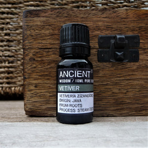 Pure Vetivert Essential Oil 10ml - Pamper Dreams